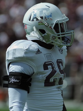 Deshazor Everett
