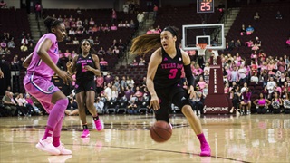 Texas A&M guard Chennedy Carter named SEC Freshman of the Year