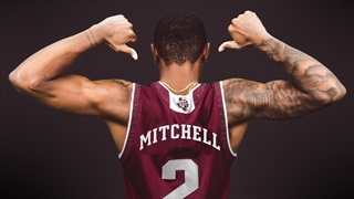 Do-it-all combo guard Wendell Mitchell to aid Aggies on perimeter