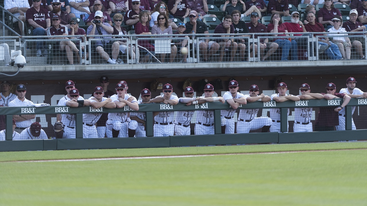 Texas A&M baseball inks 13 talented recruits on National Signing Day