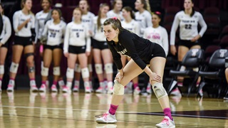 Aggies fall short in "Dig Pink" match against Tennessee 3-2