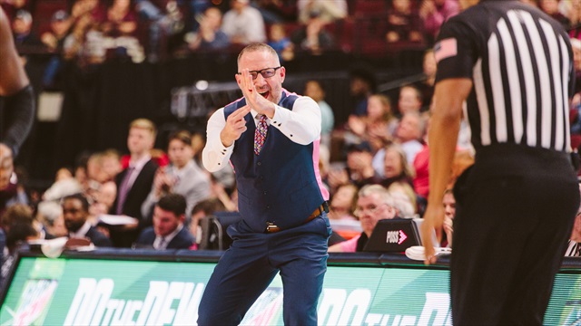 Buzz Williams