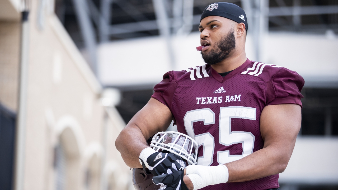 TexAgs on X: Texas A&M senior LT Dan Moore has declared for the NFL  Draft. Good luck and Gig 'em @bigg_dan65 👍 / X