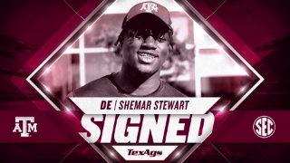 2022 Opa Locka (FL) five-star DE Shemar Stewart signs with Texas A&M