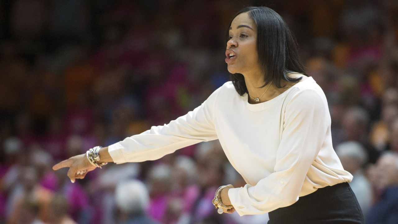 Texas A&M head basketball coach Taylor lead USA team to gold medal