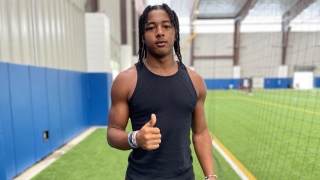 A&M LB commit Daymion Sanford talks summer workouts, upcoming pool party