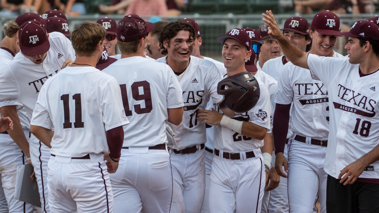 Photo Gallery: Texas A&M baseball's fall exhibition vs. Lamar | TexAgs