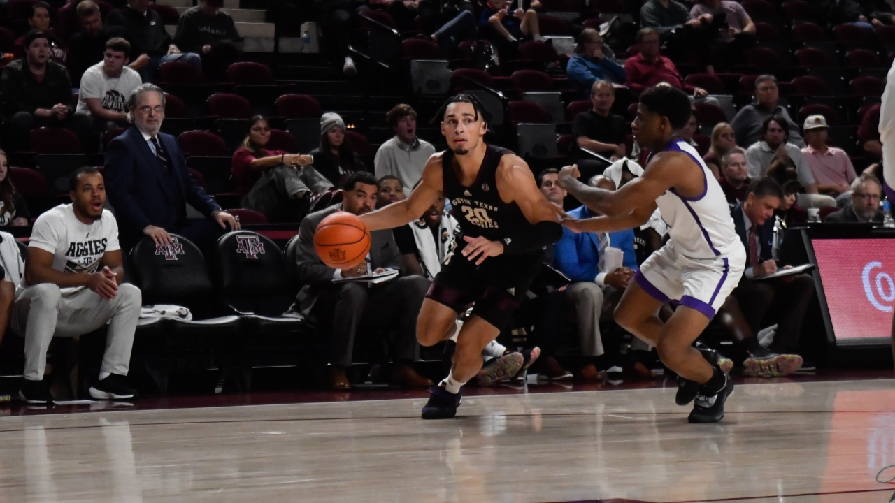 Photo Gallery Texas A&M 77, Abilene Christian 58 TexAgs
