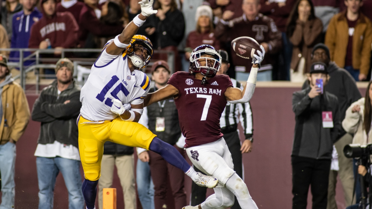 Excellent photo from LSUA&M game — John Emery Jr. TD SEC Rant