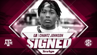 2023 College Station linebacker Chantz Johnson signs with Texas A&M