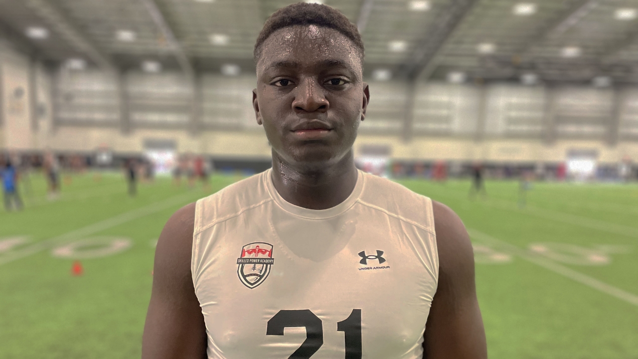 2025 OL Michael Fasusi says A&M's culture & coaching are 'amazing' | TexAgs