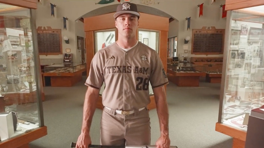 Texas A&M baseball team unveils Corps of Cadets uniforms