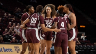Three Aggies notch double-doubles as A&M defeats Kentucky in home finale