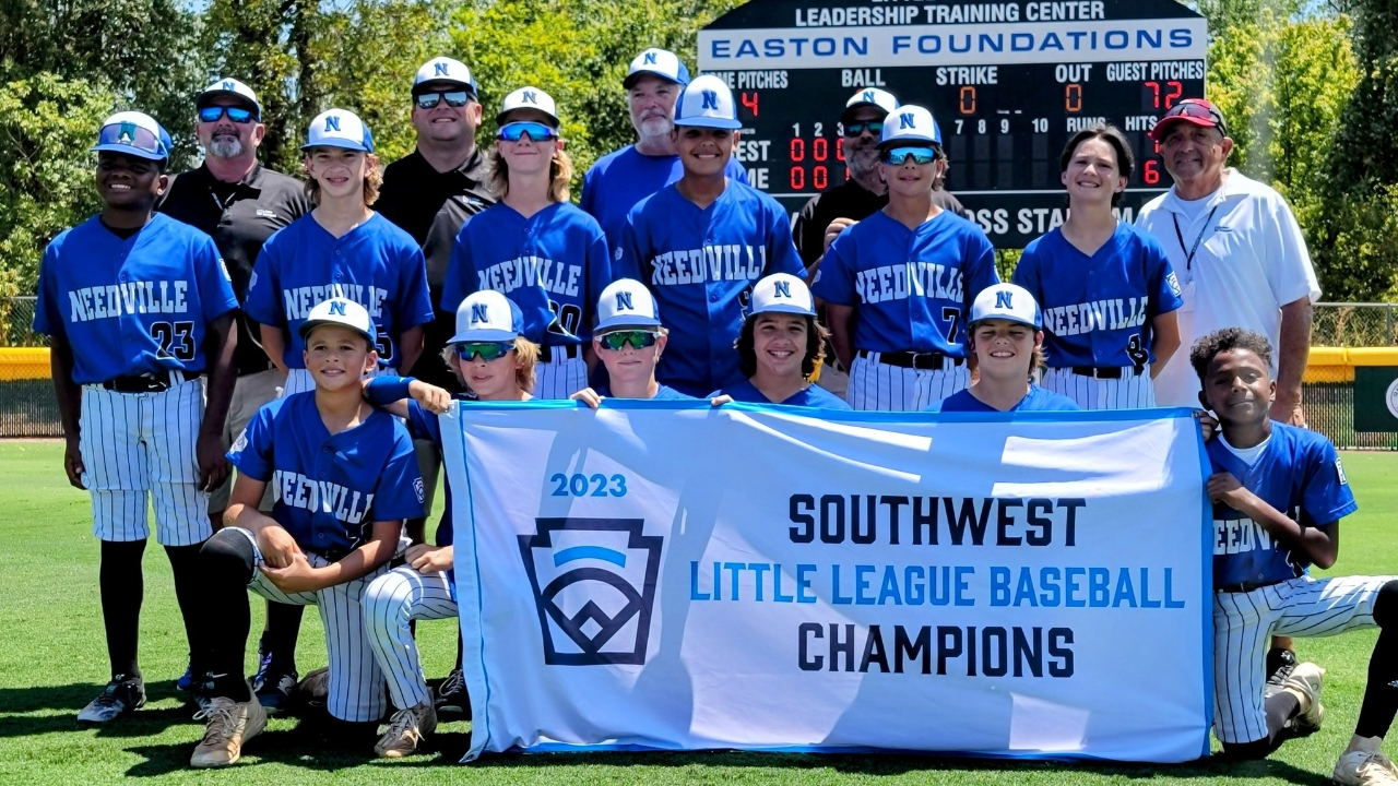 Andy McRae '00 and Needville Little League are going to Williamsport