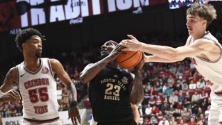 Disastrous 3-point defense leaves A&M reeling after T-Town beatdown