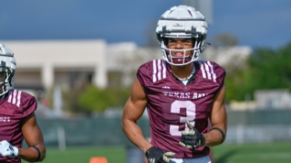 Wideout Noah Thomas thinks Texas A&M's receiving corps is 'elite'