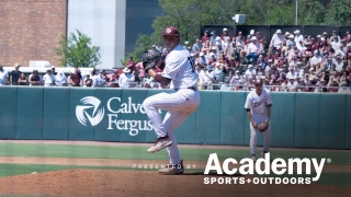Texas A&M rides rollercoaster in up-and-down 10-6 win over Oregon