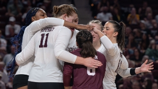 Texas A&M volleyball improves to 4-0 with Friday sweep of Texas State