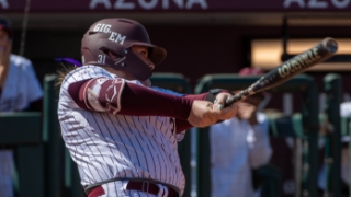 No. 5 Texas A&M avenges Saturday's loss with doubleheader sweep