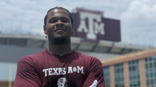 Offensive lineman Kaeden Scott sits atop TexAgs' 2027 rankings