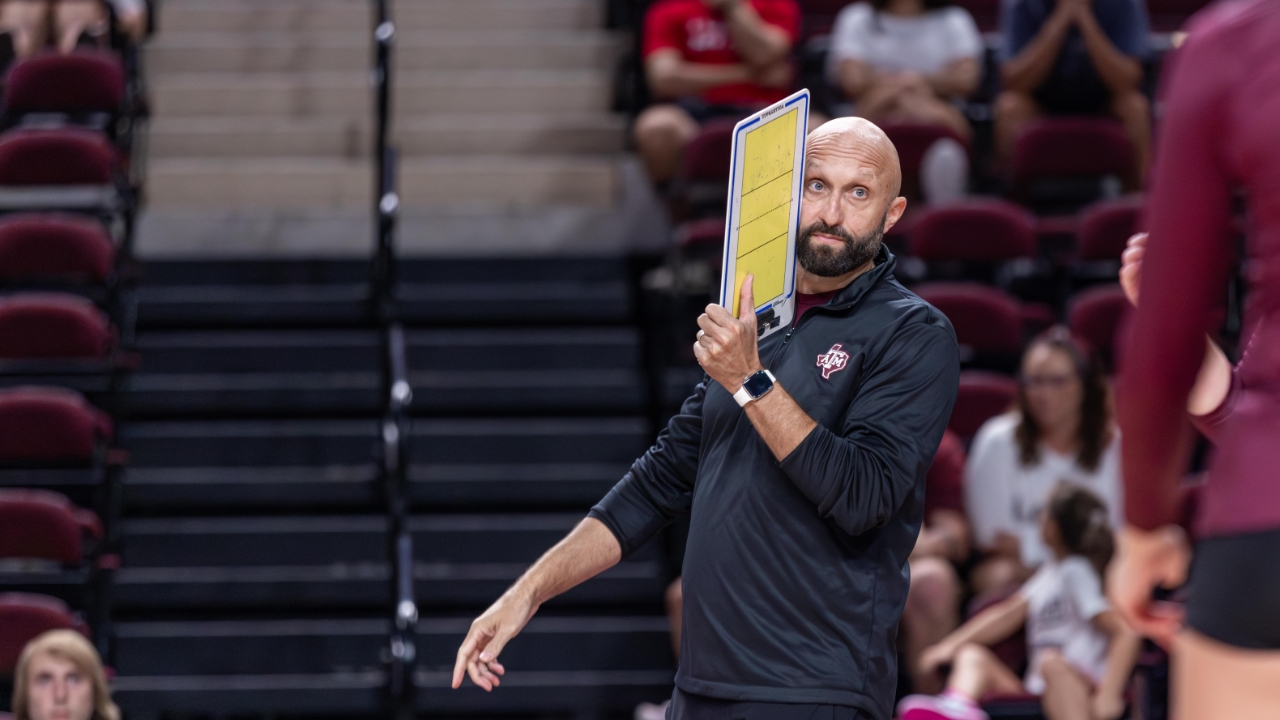 Kay's Takeaways: No. 21 Indiana 3, No. 12 Texas A&M 2