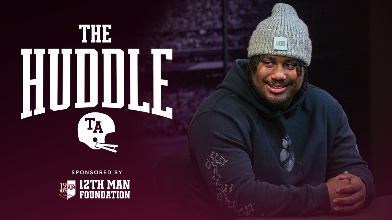 Coaching staff drew transfer DL Brandon Davis-Swain to Aggieland