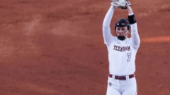 Aggies fall in one-run battle to drop first SEC series at No. 1 Texas