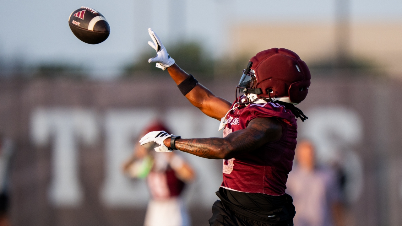 Bussey's growth adds another dimension to Aggie 'Avengers'