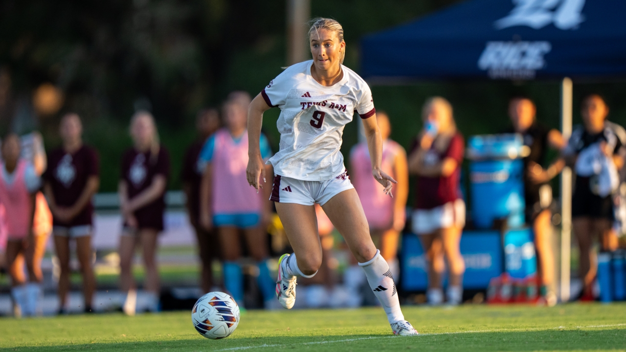 Aggies beaten by Baylor on the Brazos, 2-1