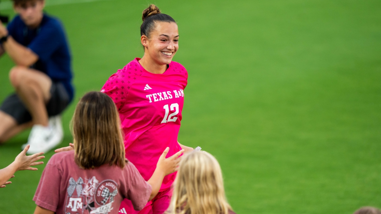 Ags earn first SEC result via scoreless draw with No. 6 South Carolina