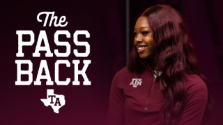 Coaches, environment drew sprinter Royaltee Brown to A&M